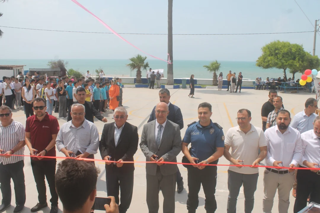 Yumurtalık-Atatürk Orta Okulunda;4006-Tübitak Bilim Fuarı Proğramı  Büyük ilği gördü