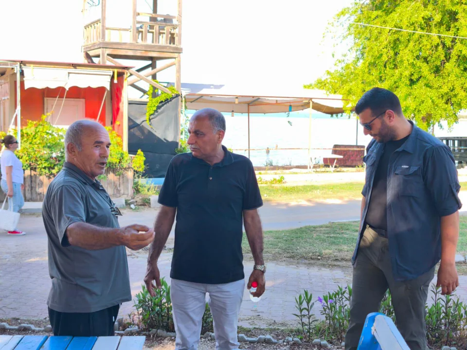 Yumurtalık Belediyesi, bayram için hazırlanıyor, yaz sezonu için hummalı bir çalışma yürütüyor