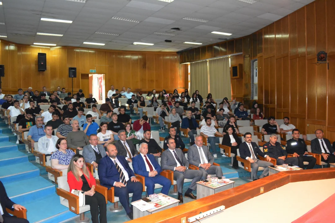 Ceyhan Meslek Yüksekokulu’nda Kritik Zirve: Suçun Önüne Eğitimle Geçilecek