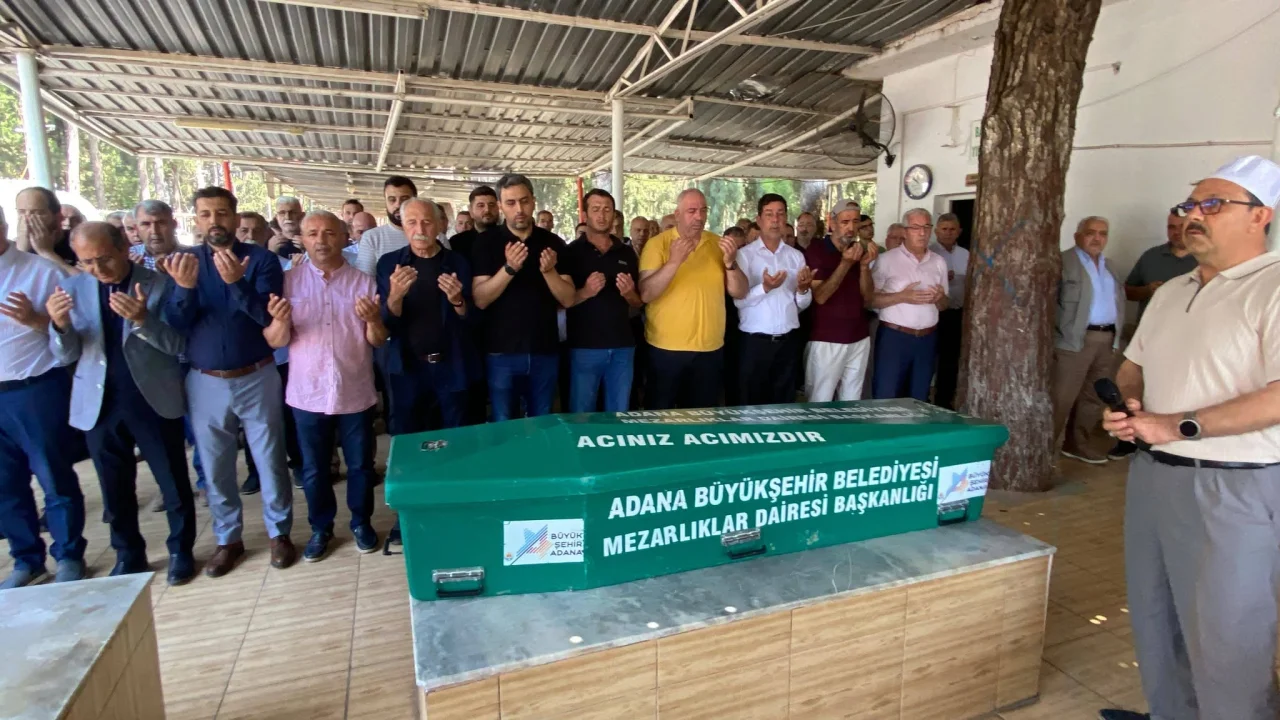 Eski AK Parti Ceyhan İlçe Başkanı Sami Özsoy’un Acı Günü: Babası Samim Özsoy Vefat Etti